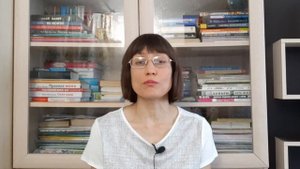 Нужно брать чеки в магазине, иначе можно лишиться денег на банковской карте.