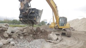 Дробление армированного бетона ковш дробилка Simex дробильный ковш на экскаватор