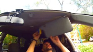 Чистим потолок авто за 200 рублей