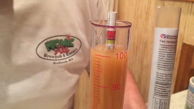 Замер плотности пива ареометром  Better Brew