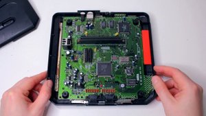 Пиратка или лицензия? / Обзор ревизий консолей Sega