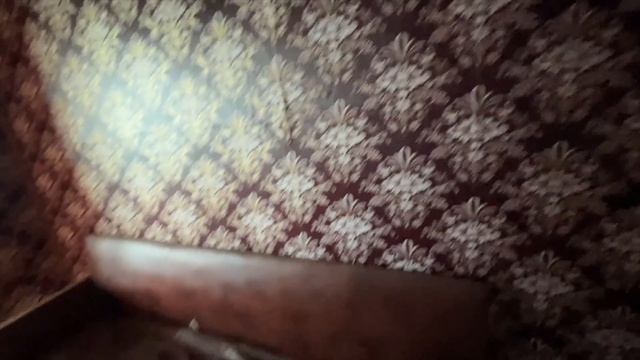 Нашли заброшенный корабль | Сгнивший трюм и кожаные диваны