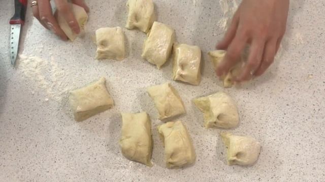 Чебуреки домашние - сочные! Самые вкусные! Сочные, хрустящие и пузырчатые чебуреки! смотреть онлайн