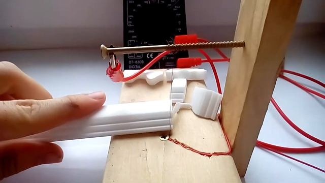 Горячий нож для резки потолочных плинтусов , пенопласта , лент . смотреть онлайн