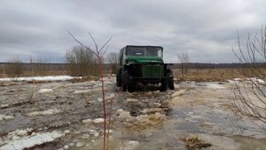 Вездеход болотоход Зелебоба прет как танк