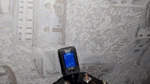 Универсальный тюнер для акустических инструментов Irin T-100