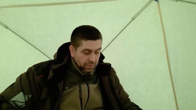 Рыбалка на озере Сунгуль. Отличный клев, ловим плотву и окуня. смотреть онлайн