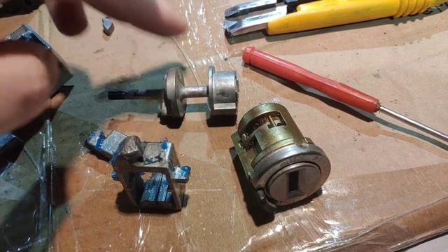 Замок зажигания Alfa 156 на ВАЗ 2108 (замена личинки от Fiat Panda) смотреть онлайн