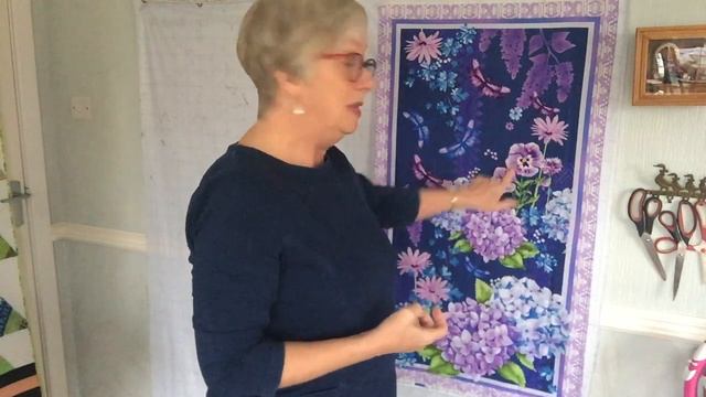 Laurel talks through some quilting ideas for the midnight hydrangea panel by Studio E fabrics.