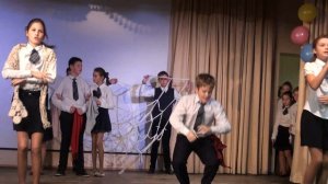 Посвящение в пятиклассники. Выступление пятиклассников. Часть 2.