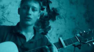 Я целовал тебя во снах среди берёз