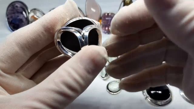 ? СЕРЕБРО ? УРАЛЬСКИЕ САМОЦВЕТЫ ? НАТУРАЛЬНЫЕ КАМНИ ? КОЛЛЕКЦИЯ