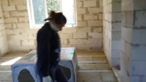 Дом из газобетона. Полы