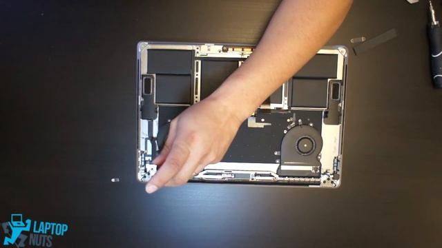 Laptop MacBook Pro A1707 15 Inch Core i7 Touch Mid 2017 Disassembly Take Apart Sell.Motherboard,CPU