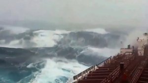 На Гребне Злой Волны Море для настоящих мужиков! Жесть