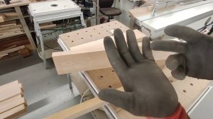 Перчатки Milwaukee  с защитой от порезов cut level 1