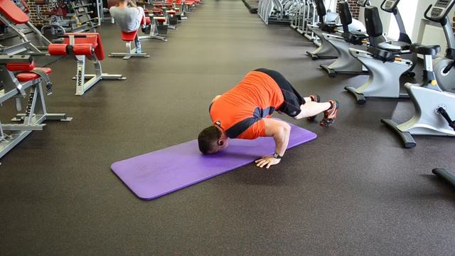 1a. Отжимания в отрицательном наклоне (Для подготовленного) смотреть онлайн