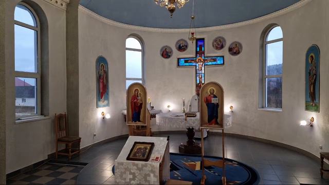 Божественна Літургія 18.01.2024 смотреть онлайн