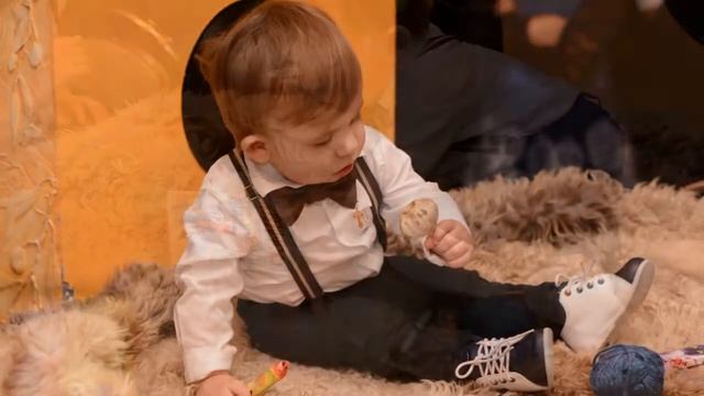 Слайд шоу, фотосессия, клип из фотографий "День рождения Макса" смотреть онлайн