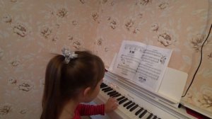 Новая школа игры на фортепиано. Играю Неудобный стул и  Фасоль на Casio Privia PX-860