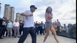 Шафл на каблуках! Очень круто!