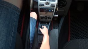 переключение передач на Lada Priora