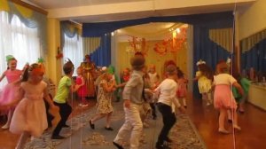 Музыкальная игра «В огороде пугало…», старшая группа