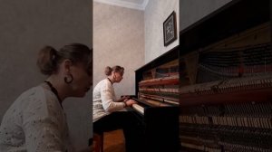 Музыка из фильма " Королек птичка певчая"