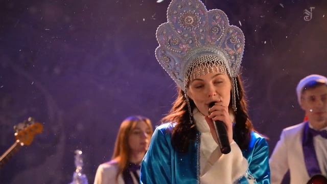 "А снег идет". Аранжировка Романенко А.В. смотреть онлайн