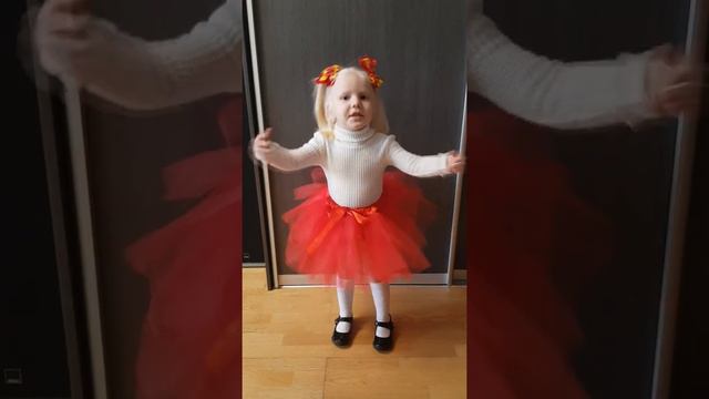 Раз ладошка *Маргоше 4 года* смотреть онлайн