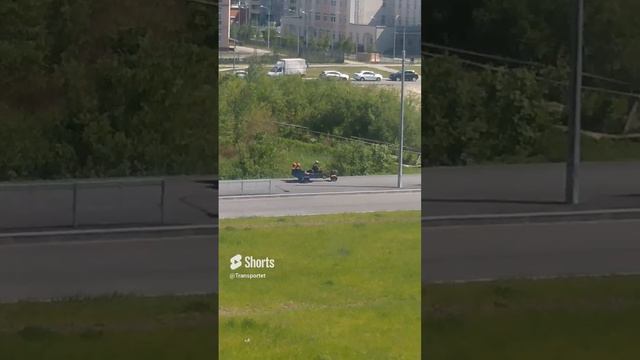 Гастарбайтэры едут на тележке #shorts