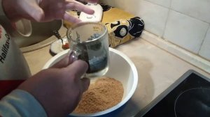 ОЧЕНЬ РАБОЧАЯ ВСЕСЕЗОННАЯ ПРИКОРМКА  ДЛЯ ПЛОТВЫ, ЛЕЩА, ГОЛАВЛЯ, ГУСТЕРЫ, УКЛЕЙКИ !