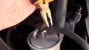 Правильная замена топливного фильтра Skoda Fabia / Fuel filter change
