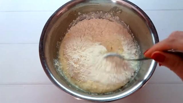 ВКУСНЫЕ СЫРНИКИ С ЯБЛОКОМ НА СКОВОРОДЕ / КЛАССИЧЕСКИЙ РЕЦЕПТ СЫРНИКОВ С ЯБЛОКОМ И МУКОЙ