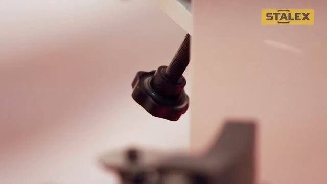 Вальцовочный электромеханический станок STALEX ESR 1300х1,5 смотреть онлайн