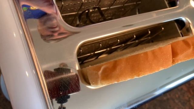 Found Disney's Cinderella Toaster by Villaware - Unboxing during Sheltering at Home смотреть онлайн