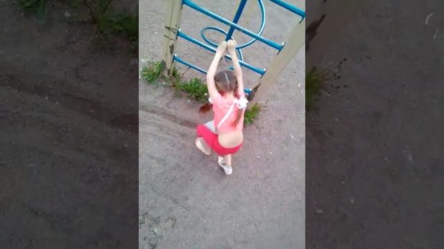 Качели из скакалки смотреть онлайн