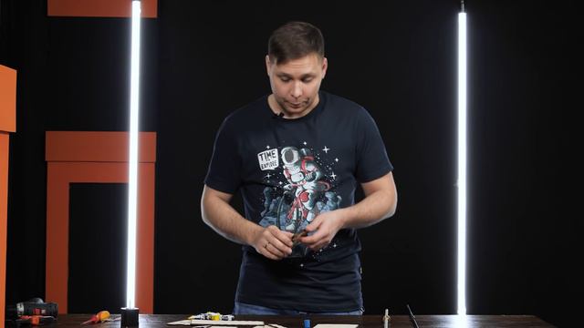 Выжигаем электричеством САМУЮ ТВЕРДУЮ сталь. Проекты Амперки смотреть онлайн