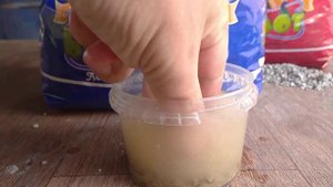 проверяем кошачий наполнитель диатомит и оппоку #разрыхлитель #диатомит #опока