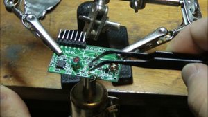 Делаем мультивибратор на SMD компонентах