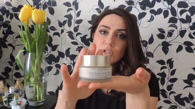 КАК Я УХАЖИВАЮ ЗА ЛИЦОМ #CLARINS #MetaMalina смотреть онлайн