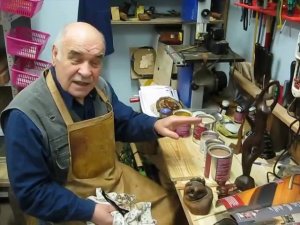 Обработка деревянных изделий маслами и воском BIOFA