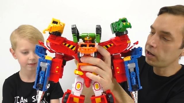 The biggest toy Transformers: Tobot Giga Seven and Huge Robot Carbot смотреть онлайн