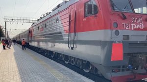 Поезд 31 Оренбург-Москва и поезд 337/338 Самара-Петербург