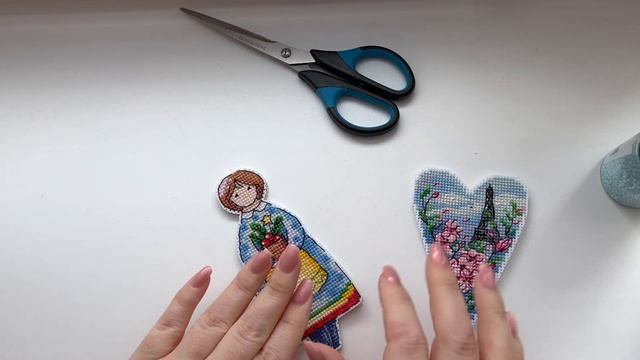 Оформление пластиковых игрушек с бисером смотреть онлайн