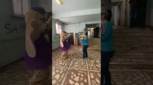 Поздравление от ростовой куклы Мишка/Зайка