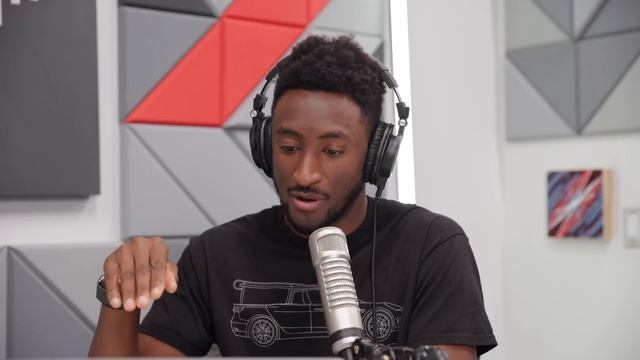 The Pro Display XDR Has Some Competition смотреть онлайн