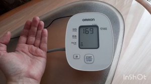Тонометр Omron. Измерила давление. Надо принимать меры.