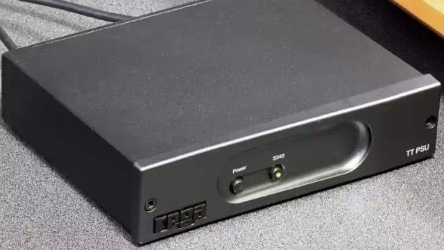 Stereo Design Rega P7 Turntable (Classic) смотреть онлайн