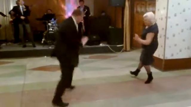 Нина Геннадьевна зажигает смотреть онлайн